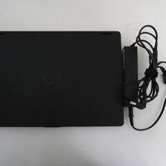 富士通 Windows11 13.3型ノートPC 第10世代Corei5 + SSD512GB + メモリ16GB + WEBカメラ【メンテナンス済み】（0X02610）の画像