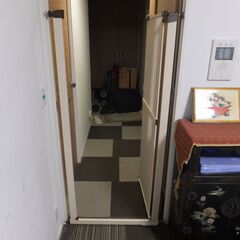 ★【引き取り限定～】ベビーゲート・ベビーフェンス　穴開け不要 ワンちゃんにも★の画像