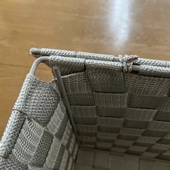 ニトリ　カゴ　ベージュ　カラーボックスの画像