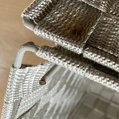 ニトリ　カゴ　ベージュ　カラーボックスの画像