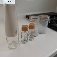 未使用　調味料入れの画像
