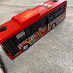 アンパンマンバス、乗り物色々の画像