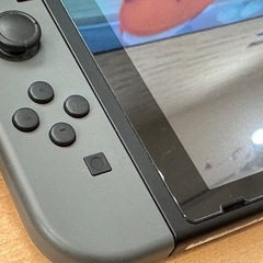 Nintendo Switch 本体と周辺機器 美品の画像