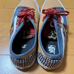 converseスニーカーの画像
