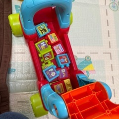Vtech ウォーカー&ライド ABCトレインの画像