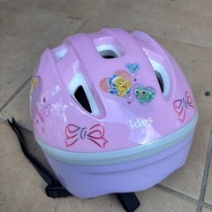 子ども　自転車　ヘルメットの画像