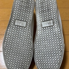 ZARAスニーカー
の画像
