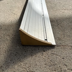 スロープ  縁石の前に設置しませんか？の画像