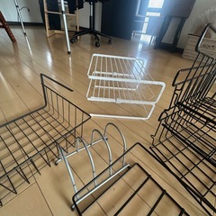 デッシュスタンド　吊り下げ棚などの画像