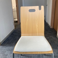椅子の画像