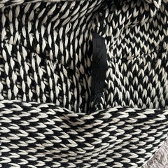 kmrii HYDE着 カーディガン archive
の画像