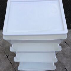 4段プラケース 衣類収納 店頭販売 南区花畑の画像