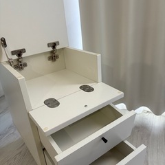 ベッドサイドテーブル　木製　白　　　の画像