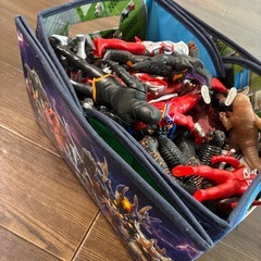 ウルトラマンシリーズ　55体詰め合わせ　　　ボックス付き　の画像