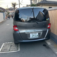 車検たっぷり🉐ブラック分割🙆‍♂️大人気フリードの画像