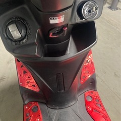 シグナス4型 極上カスタム車 美車 レアカラー希少色 期間限定出品の画像