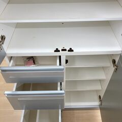 A-999【リユースのサカイ野々市店】ジモティ来店特価‼ 2枚扉食器棚 木製 グレー クリーニング済みの画像