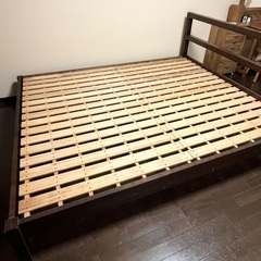 無印良品・ベッドフレーム・クイーンサイズの画像