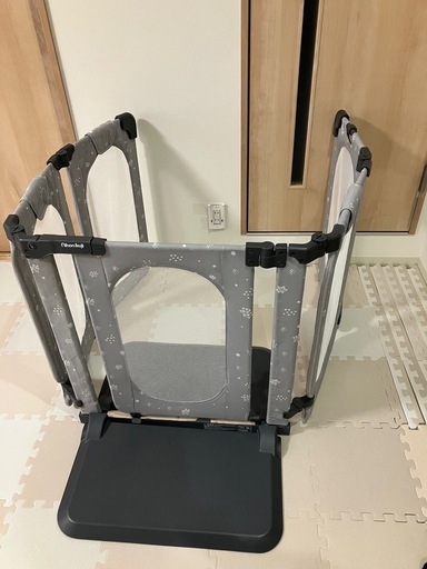 ベビーゲート(日本育児のおくトビラＬ)