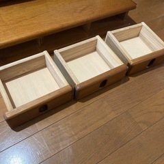 引き出し付き鏡【カントリー家具】の画像