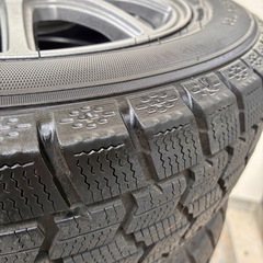 ソリオ・デリカD2スタッドレスタイヤ４本組の画像