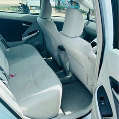 格安で！交換可30プリウス車検付きの画像