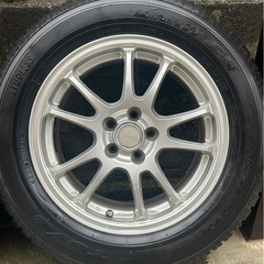 　タイヤ　ホイール/スタッドレスの画像