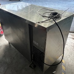 業務用厨房機器 福島工業 冷凍冷蔵庫 サイズ約120×60㎝ 年式/型番不明の画像