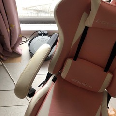 ゲーミングチェアの画像