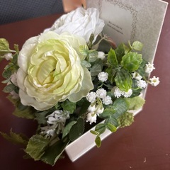 フラワーアレンジメント　2個セット　の画像