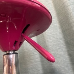 高さ調整可能キャスター付き丸椅子の画像