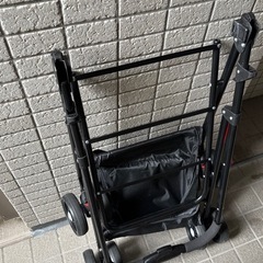 ペットカート　4輪　折りたたみ　ドリンクホルダー付きの画像