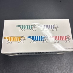 zoff LISA LARSON メガネ置きの画像