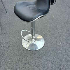 リサイクルショップどりーむ鹿大前店　No.3762　カウンターチェア　写真参照🎵　の画像