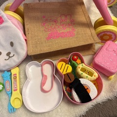 お人形遊び　小物セットの画像