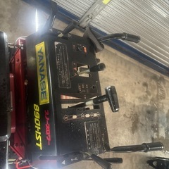 ヤナセ除雪機890HSTの画像