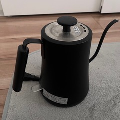 ブラック　電気ケトルの画像