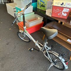 【リサイクルショップどりーむ荒田店】No.615　可愛い自転車です！お手頃価格🎵 ミニベロ 16インチ　の画像