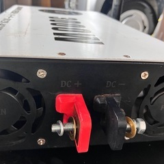 OUBOINVERのインバーター正弦波12V 3000W最大6000W DC 12 Vの画像