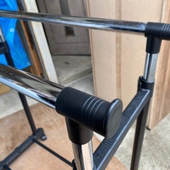 ハンガーラックの画像