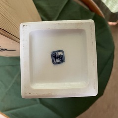 有田焼崋山窯　耳付き花瓶の画像