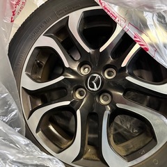 デミオ純正ホイール4本セットタイヤ付き　の画像
