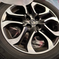 デミオ純正ホイール4本セットタイヤ付き　の画像