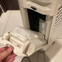 SHARP 加湿器付き空気清浄機の画像