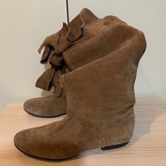 【中古】本革 スエード ブーツ🎀リボン　の画像