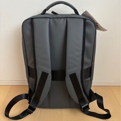 新品タグ付きビジネスリュックの画像