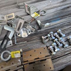 ネジ　ステー　DIY 　ボルト　工具　日曜大工の画像