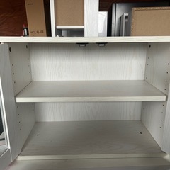 収納棚の画像