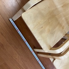 子供用イス　木製の画像