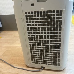 SHARP シャープ　2020 加湿空気清浄機　加湿器　空気清浄機の画像